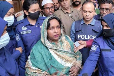 সাবেক সিটি মেয়র আইভীর জামিন চেম্বার আদালতে স্থগিত