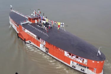 শীঘ্রই ফিরছে শতবর্ষী প্যাডেল স্টিমার, চলবে কাপ্তাই লেকেও