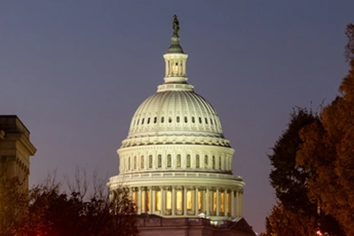 শাটডাউন অবসানে মার্কিন কংগ্রেসে বিল পাস