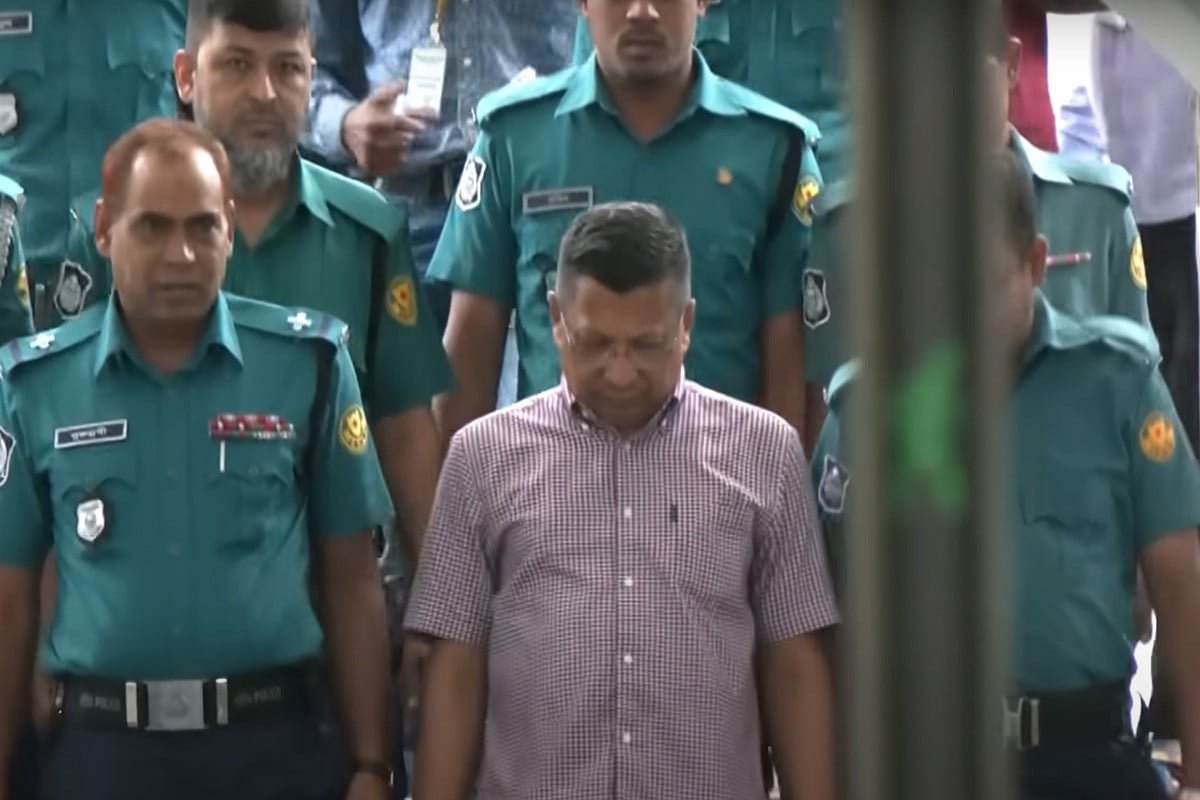 ট্রাইব্যুনালে আনা হলো হাসিনার মামলার রাজসাক্ষী সাবেক আইজিপি মামুনকে