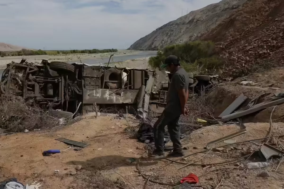 পেরুতে বাস দুর্ঘটনায় নিহত অন্তত ৩৭