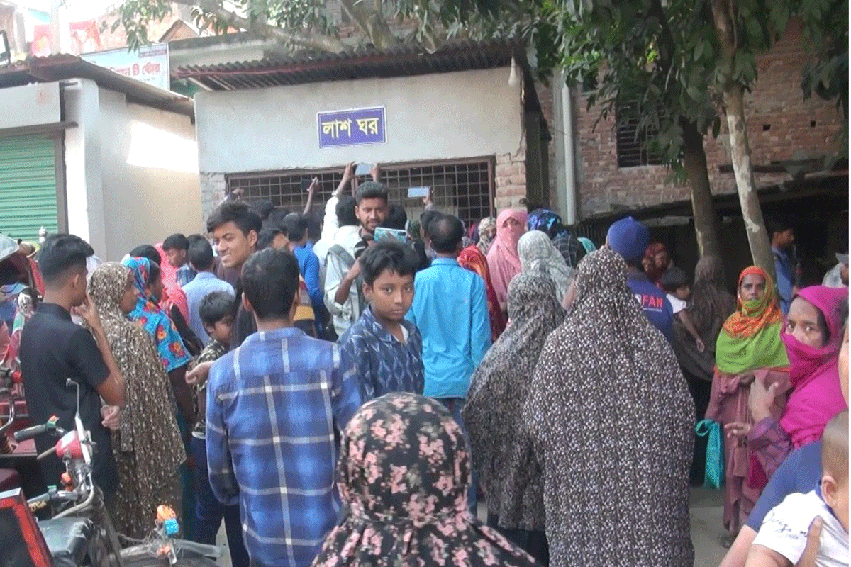 ঝিনাইদহে সড়কে প্রাণ গেল কলেজ ছাত্রের