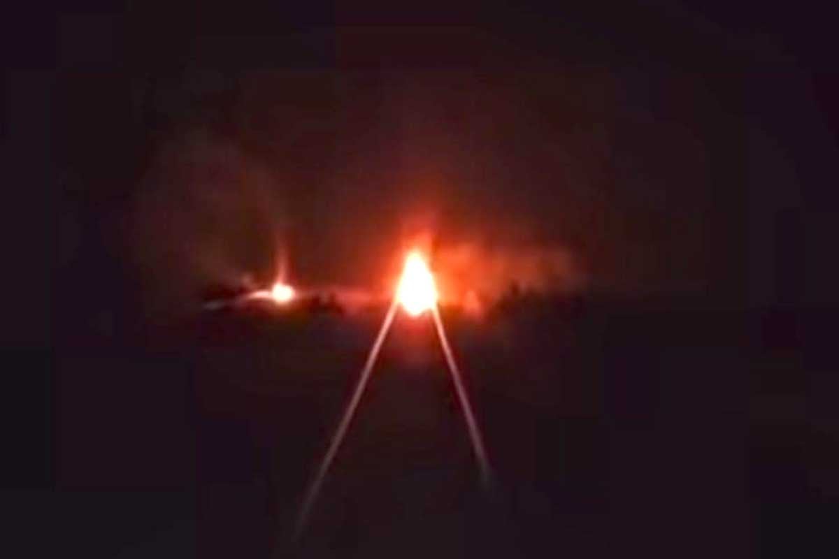 ব্রাহ্মণবাড়িয়ায় গভীর রাতে রেললাইনে আগুন