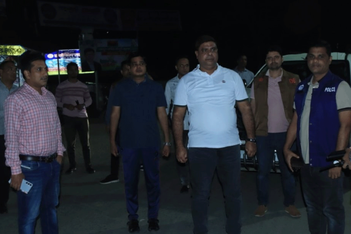 নোয়াখালীতে আওয়ামী লীগের লকডাউনে নেই উত্তাপ