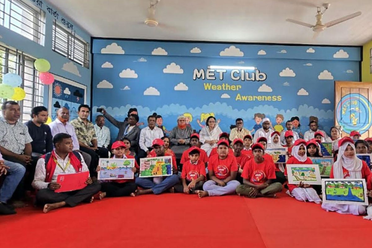 কলাপাড়ায় স্কুলভিত্তিক আবহাওয়া ক্লাবের উদ্বোধন