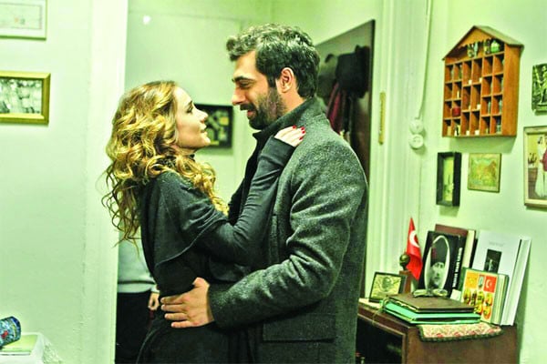 প্রেম ও গডফাদারের সঙ্গে দ্বন্দ্ব