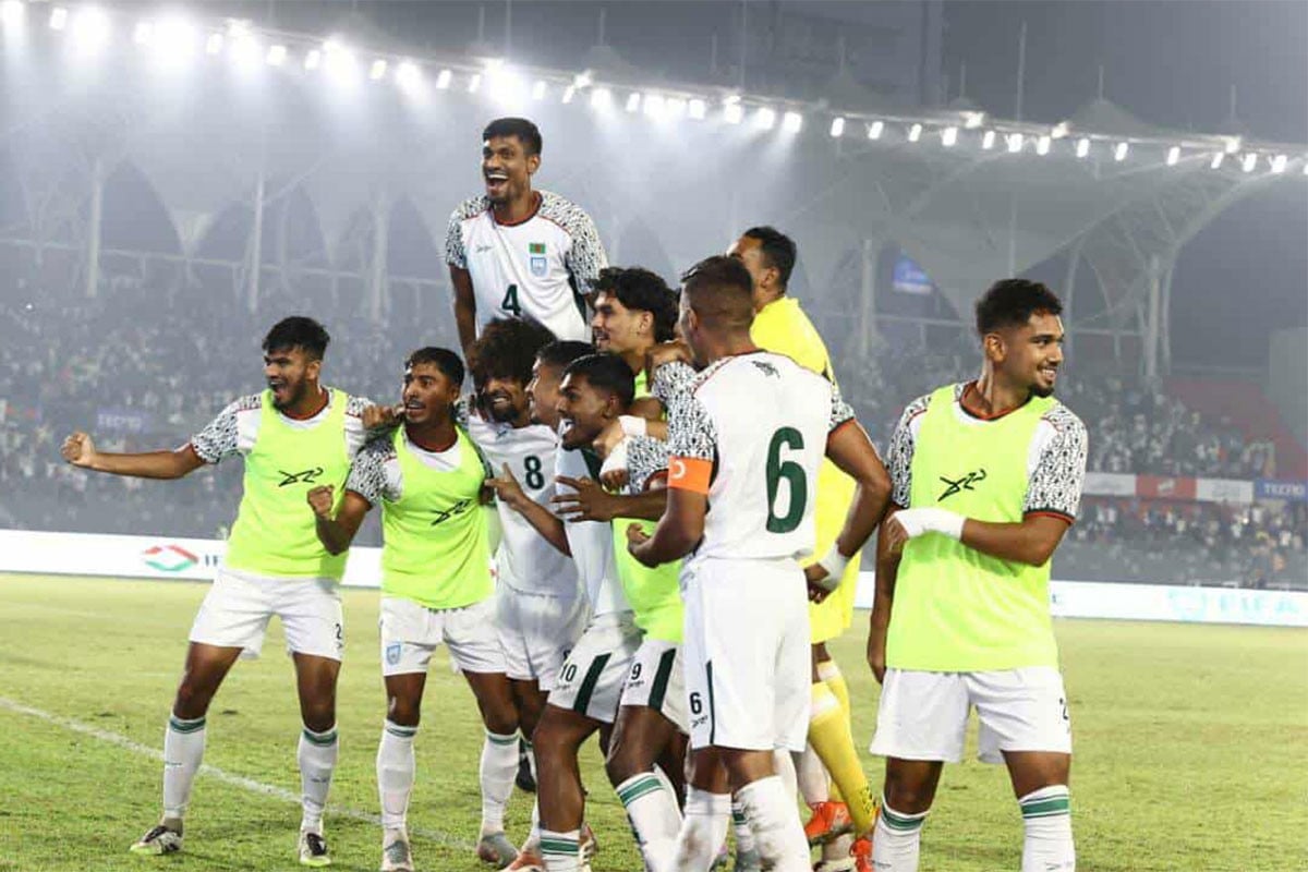 শেষ মুহূর্তে গোল হজমে জেতা ম্যাচ ড্র করলো বাংলাদেশ