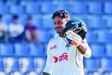 এক উইকেটে ৩৩৮ রান বাংলাদেশের