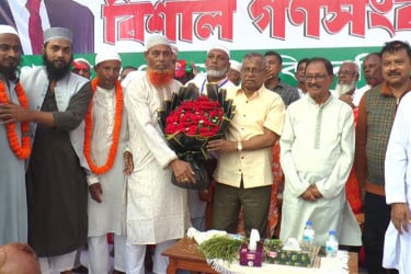 বিএনপিতে যোগ দিলেন জামায়াতের ১০ নেতাকর্মী