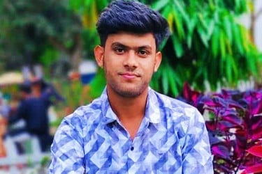 মুন্সীগঞ্জে ল্যাবরেটরি টেকনিশিয়ানকে কুপিয়ে হত্যা