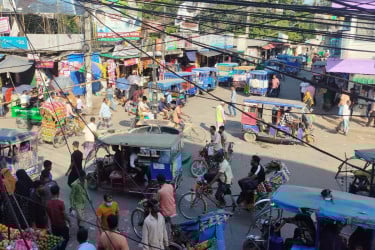 সুনামগঞ্জে লকডাউনের কোনো প্রভাব পড়েনি, গ্রেপ্তার ৩