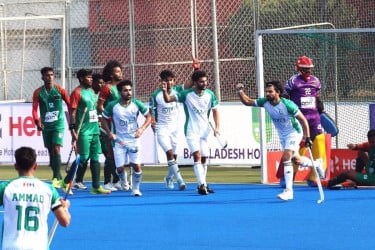 পাকিস্তানের কাছে বড় ব্যবধানে হেরে গেল বাংলাদেশ