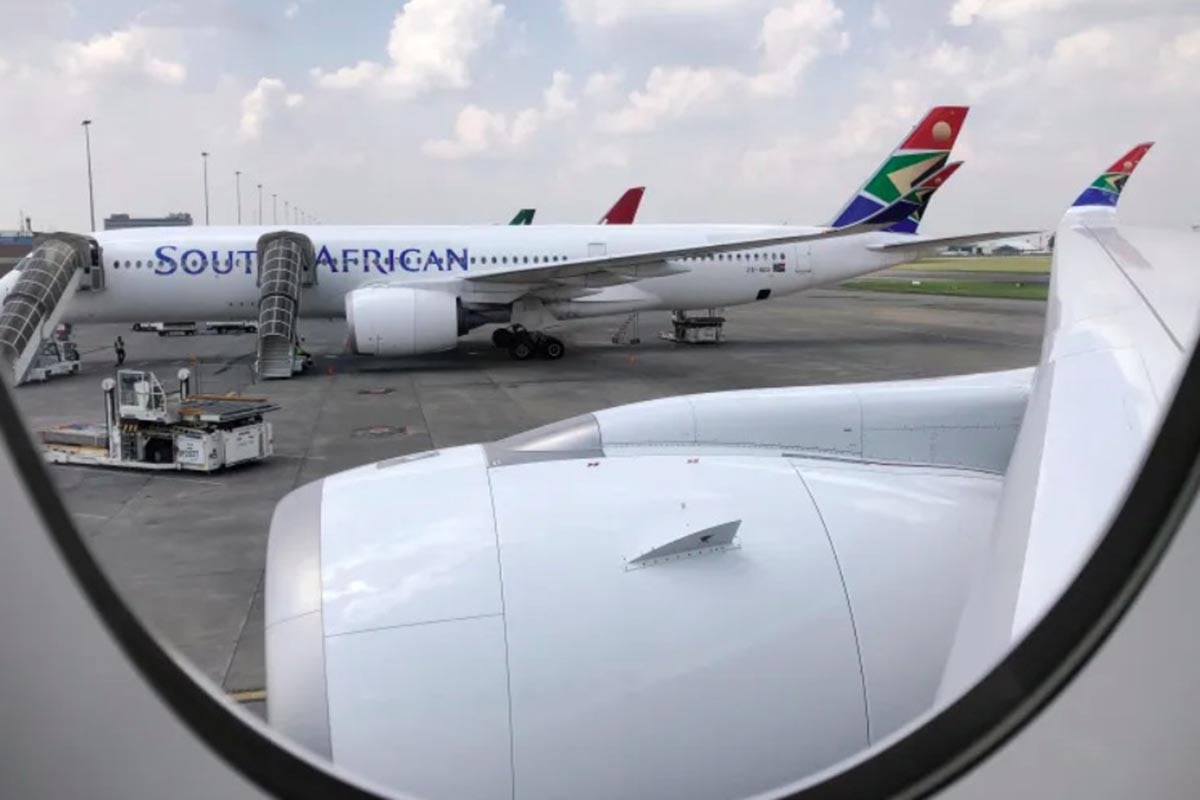 ১২ ঘণ্টা বিমানে আটকা থাকার পর জোহানেসবার্গে অবশেষে অবতরণ ১৫৩ ফিলিস্তিনির