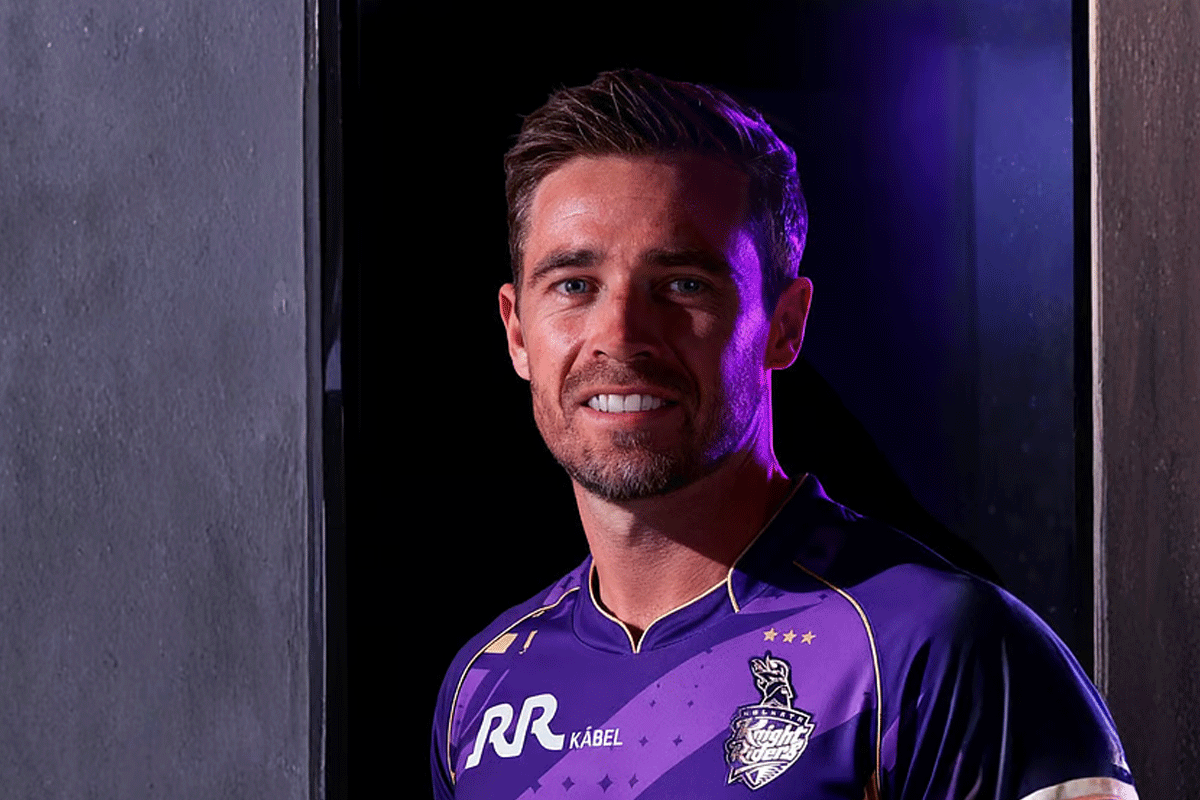 কেকেআরের বোলিং কোচ হলেন সাউদি