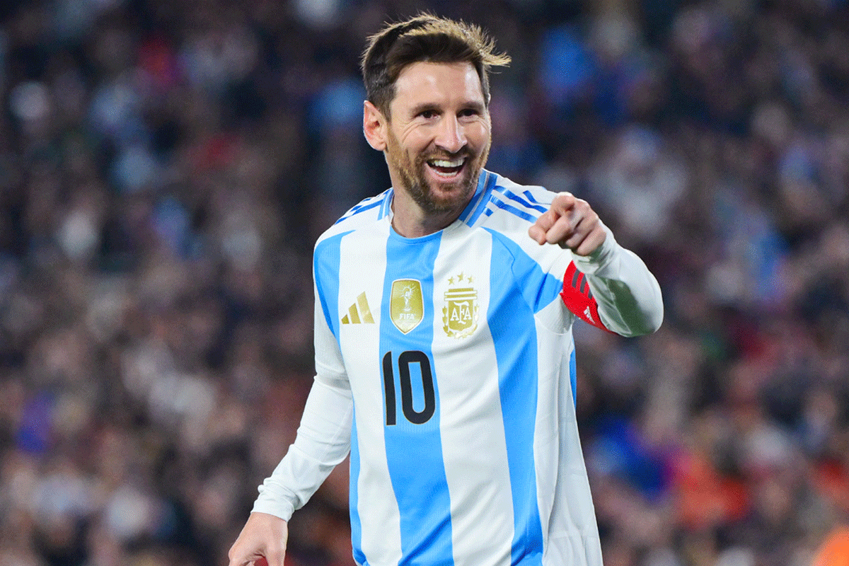 অ্যাঙ্গোলার বিপক্ষে শুরু থেকেই খেলবেন মেসি