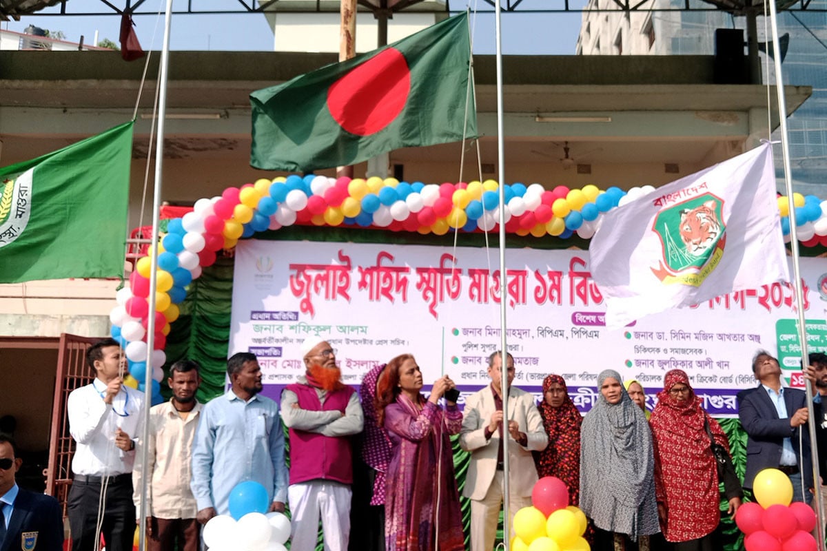 মাগুরায় ১৬ ক্লাবের অংশগ্রহণে জমজমাট ক্রিকেট আসর