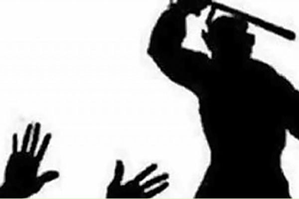 তুচ্ছ ঘটনায় পিটিয়ে অটোচালক খুন