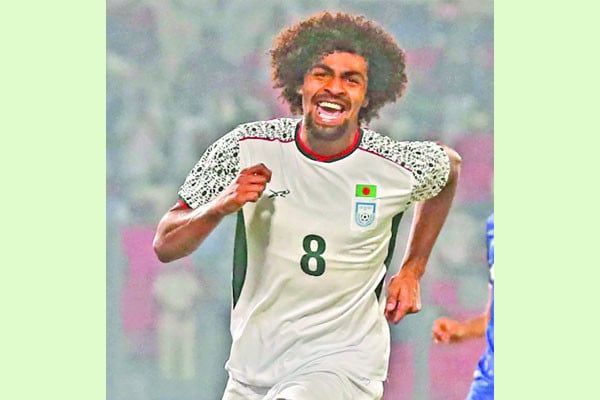 হামজাকে ঘিরেই স্বপ্ন