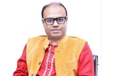 নির্বাচনী ট্রেনের যাত্রাপথে বেশ কিছু সম্ভাবনা এবং চ্যালেঞ্জ