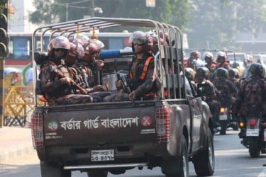 ঢাকা ও আশপাশের জেলায় ১২ প্লাটুন বিজিবি মোতায়েন