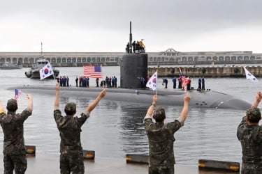 পারমাণবিক সাবমেরিন নির্মাণের পথে দক্ষিণ কোরিয়া-যুক্তরাষ্ট্র