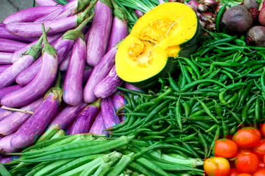 সবজির দাম চড়া, বেগুন-করল্লার সেঞ্চুরি