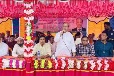 নওগাঁর রাণীনগরে বিএনপির নির্বাচনি মতবিনিময় সভা