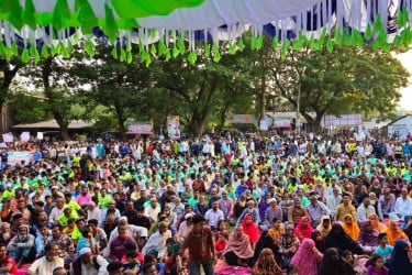 ষড়যন্ত্রের পথ ছেড়ে ভোটের রাজনীতিতে ফিরে আসুন: মোশারফ হোসেন