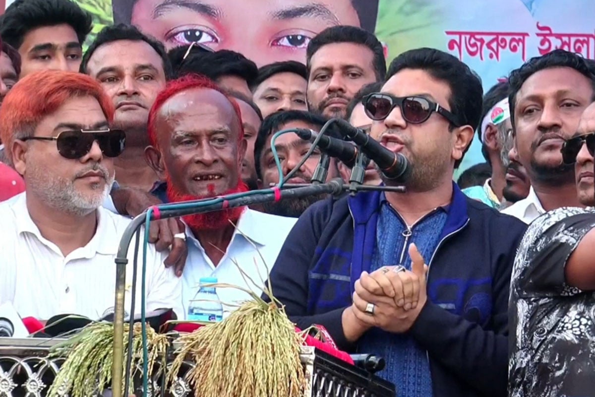 ‘যে দলের প্রধান পালিয়ে গেছে, তার কথায় বিভ্রান্ত হওয়ার কিছু নাই’