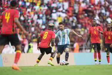 মেসিময় ম্যাচে অ্যাঙ্গোলাকে হারাল বিশ্বচ্যাম্পিয়ন আর্জেন্টিনা