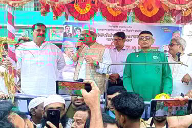 একটি দল বিএনপিতে বিভেদ সৃষ্টির চেষ্টা করছে: মির্জা ফখরুল