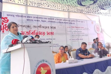 ঢাকার ৪৪টি পুকুর ও জলাশয় সংস্কার কাজের উদ্বোধন করলেন পরিবেশ উপদেষ্টা