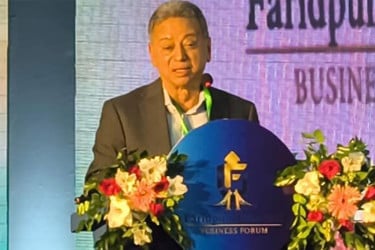 রাজনীতি আর আগের মতো চলবে না: আমীর খসরু