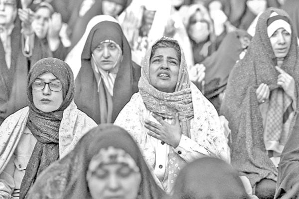 তেহরানে বৃষ্টির জন্য বিশেষ প্রার্থনা