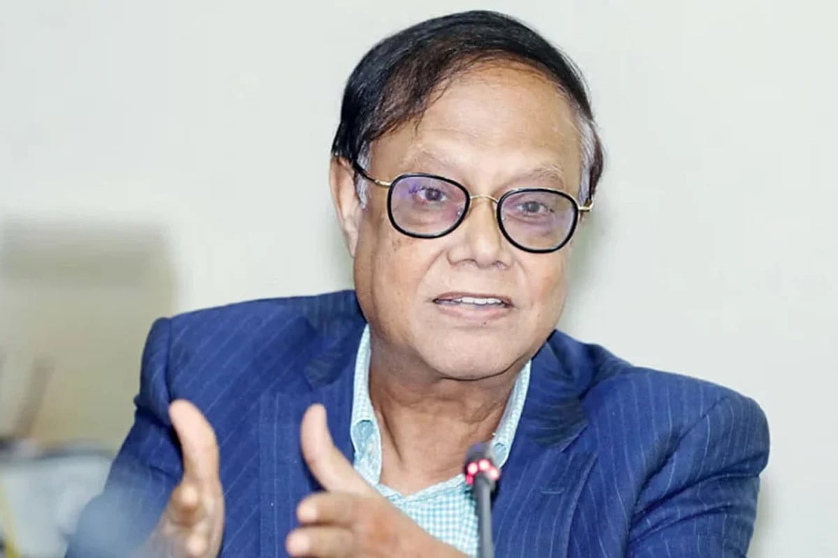 পাঁচ ব্যাংক একীভূতকরণের বিকল্প ছিল না : গভর্নর