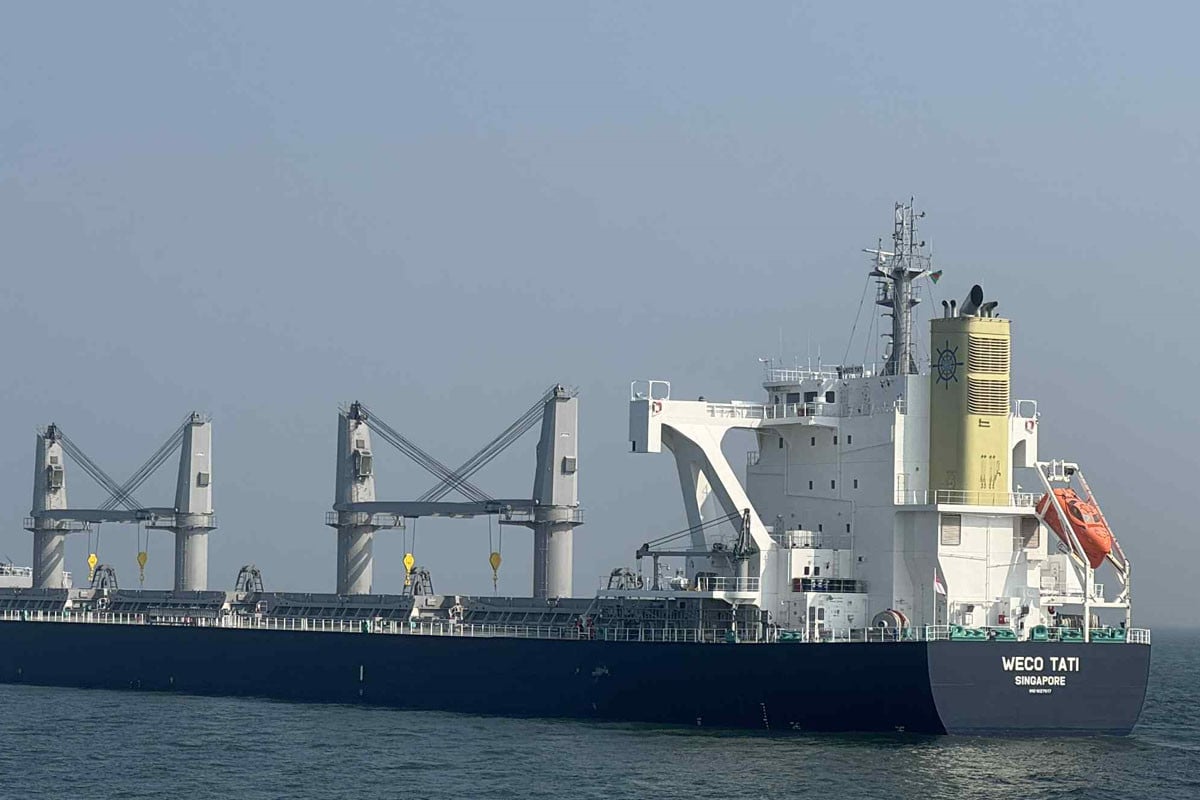 আমেরিকা থেকে গম নিয়ে মোংলা বন্দরে এমভি উইকোটাটি