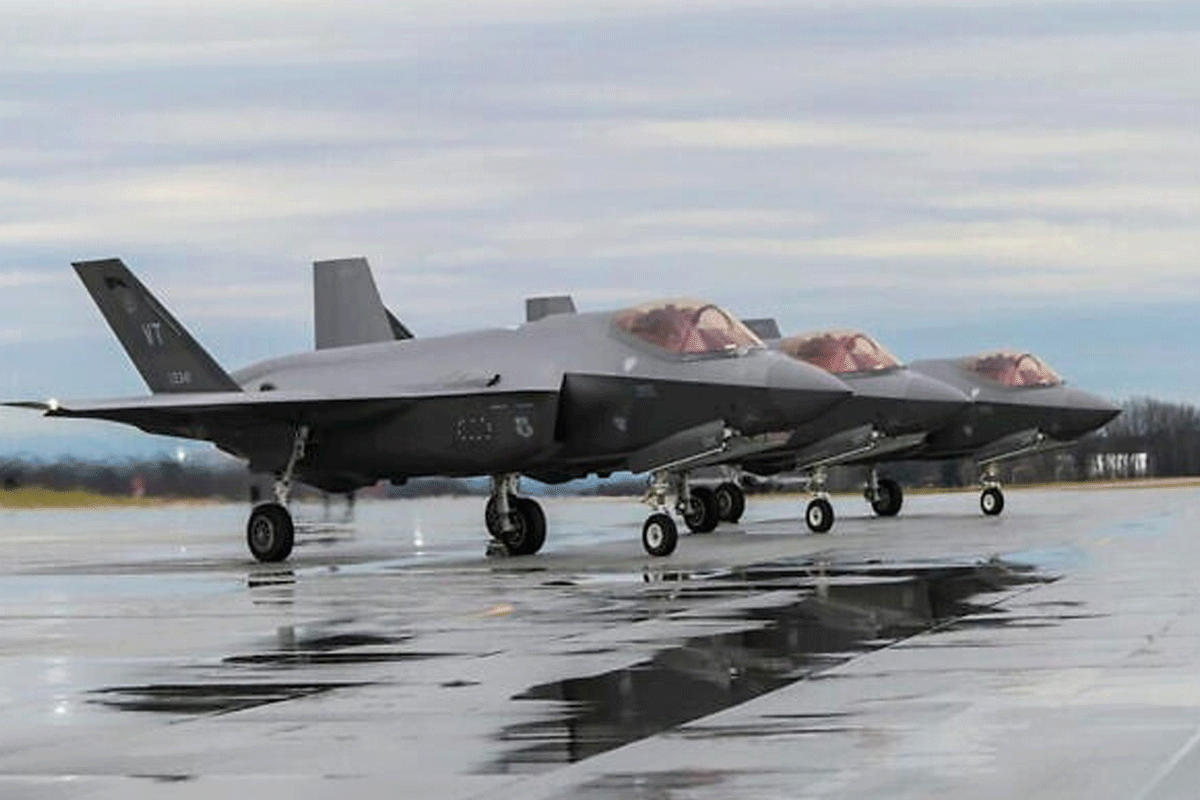 সৌদিকে এফ-৩৫ যুদ্ধবিমান বিক্রির বিবেচনায় ট্রাম্প