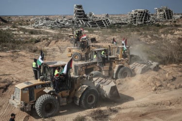 গাজাকে বিভক্ত করার পরিকল্পনা, পুনর্গঠন ও নিরাপত্তা নিয়ে শঙ্কা