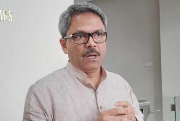 শাহরিয়ার আলমের আয়কর নথি জব্দের আদেশ