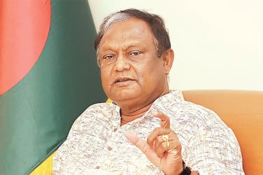 সাবেক মন্ত্রী টিপু মুনশিসহ সাত জনের আয়কর নথি জব্দ