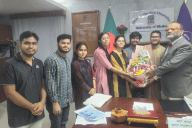 ঢাবি উপাচার্যের সঙ্গে বসুন্ধরা শুভসংঘ নতুন কমিটির সৌজন্য সাক্ষাৎ