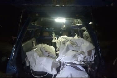 সীতাকুণ্ডে যাত্রীবাহী বাস নিয়ন্ত্রণ হারিয়ে খাদে, নিহত ৫