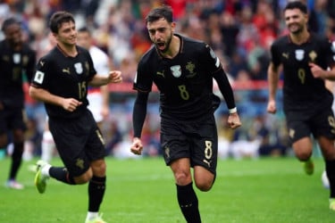 আর্মেনিয়াকে ৯ গোলে উড়িয়ে বিশ্বকাপে পর্তুগাল, নেভেস ও ফার্নান্দেসের হ্যাটট্রিক