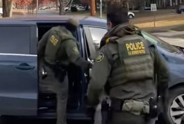 শার্লটে ট্রাম্পের অবৈধ অভিবাসী বিরোধী অভিযান, জনমনে আতঙ্ক