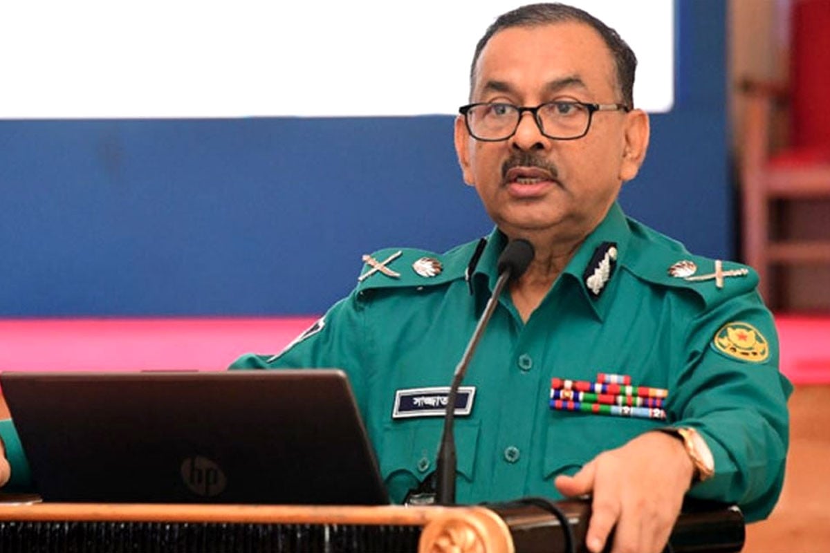 আগুন সন্ত্রাসীদের গুলির নির্দেশ