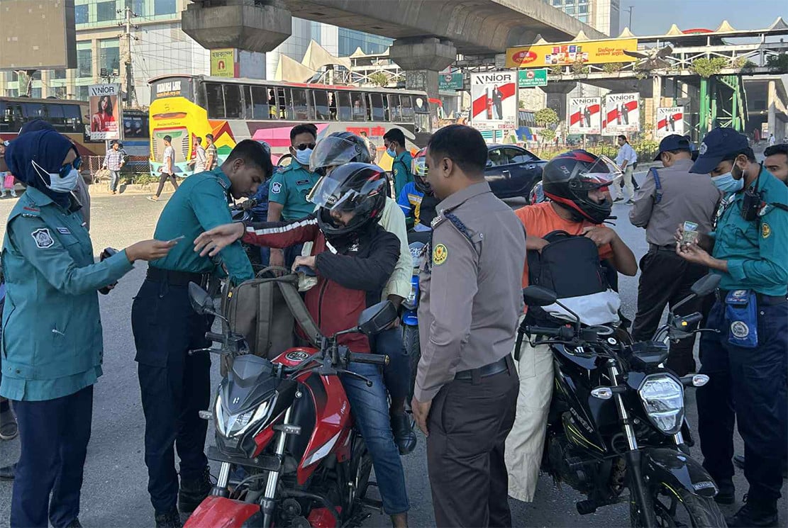 হাসিনার রায় ঘিরে কড়া নিরাপত্তার চাদরে রাজধানী