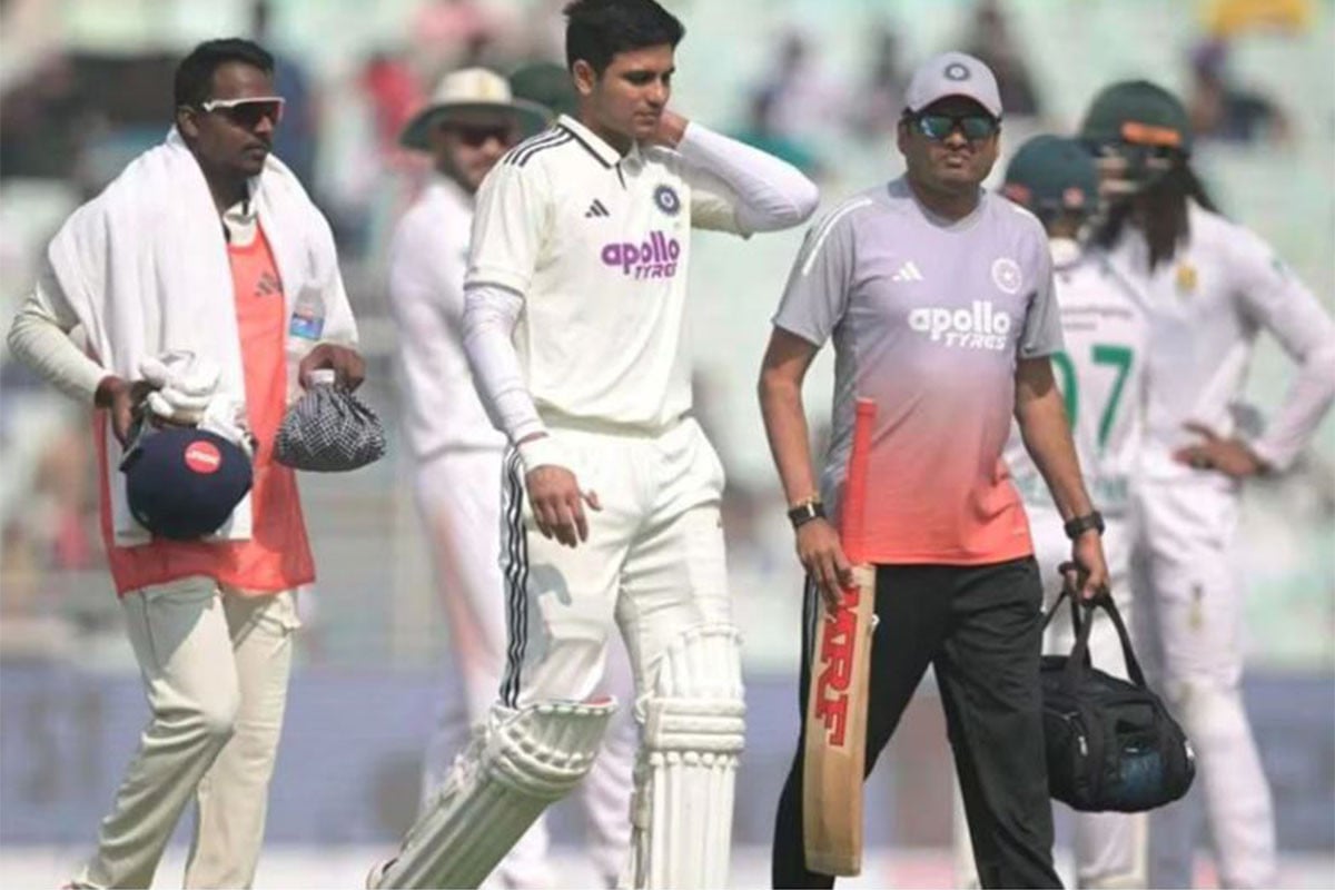 হাসপাতাল থেকে ছাড়া পেলেও অনিশ্চয়তায় গিলের মাঠে ফেরা