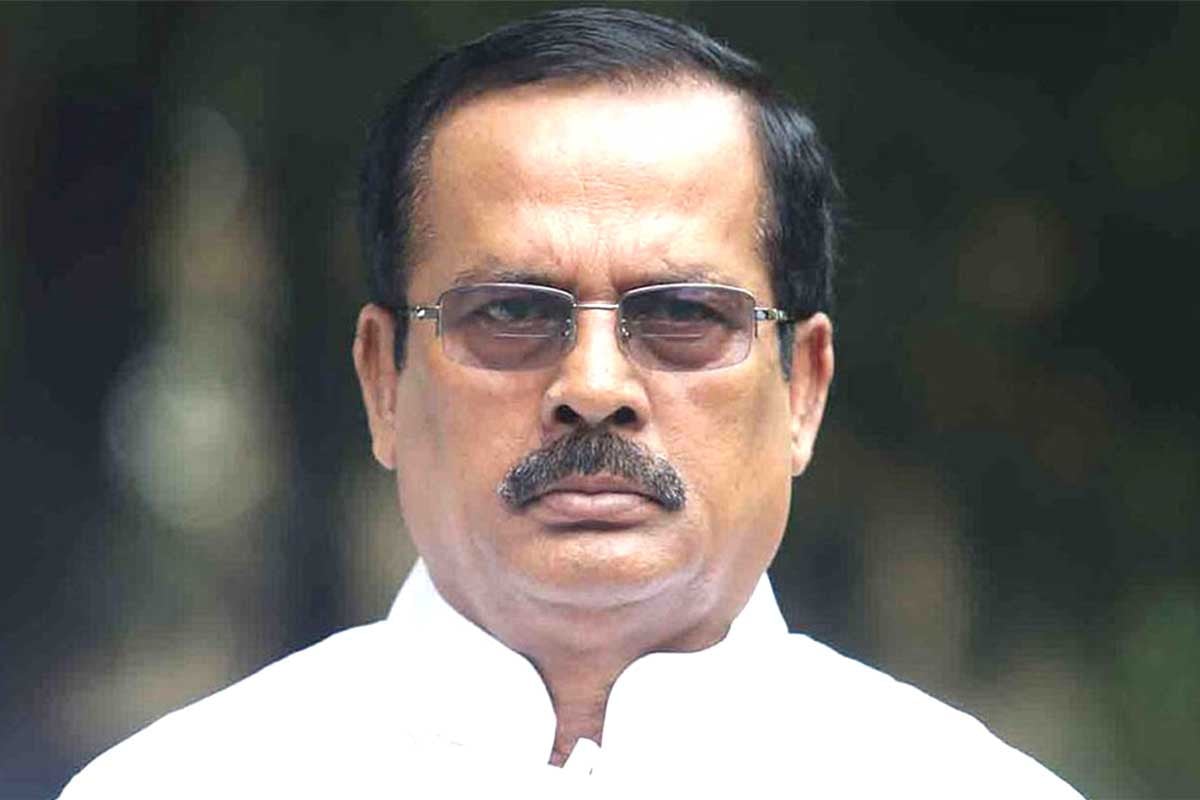 স্ত্রী-মেয়েসহ সাবেক মন্ত্রী নানকের ৫৭ ব্যাংক হিসাব অবরুদ্ধ