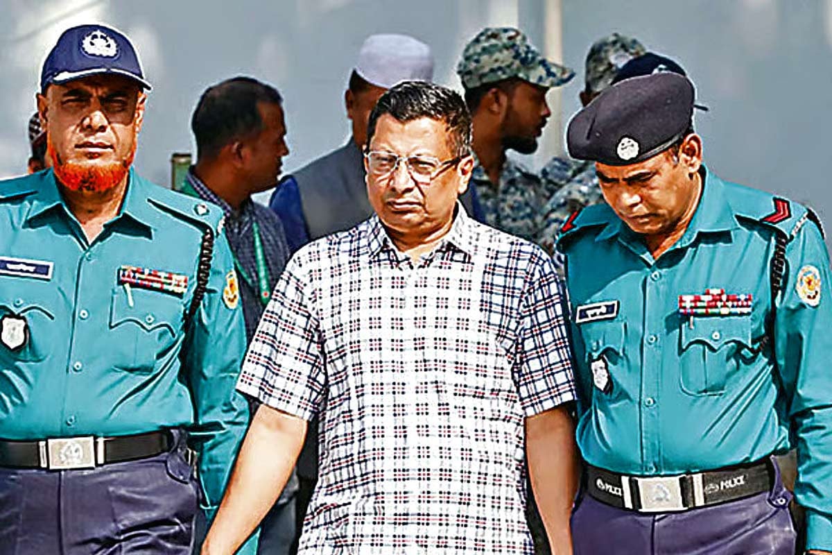 রাজসাক্ষী মামুনের ৫ বছরের সাজায় শহীদ পরিবারের অসন্তোষ