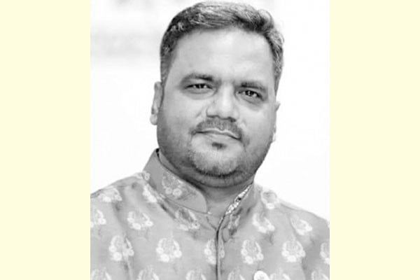 বাণিজ্যিক রাজধানী বাস্তবায়ন কত দূর